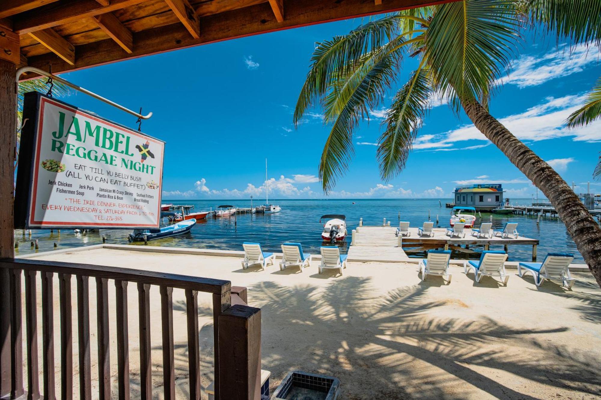 Sunbreeze Suites San Pedro  Εξωτερικό φωτογραφία